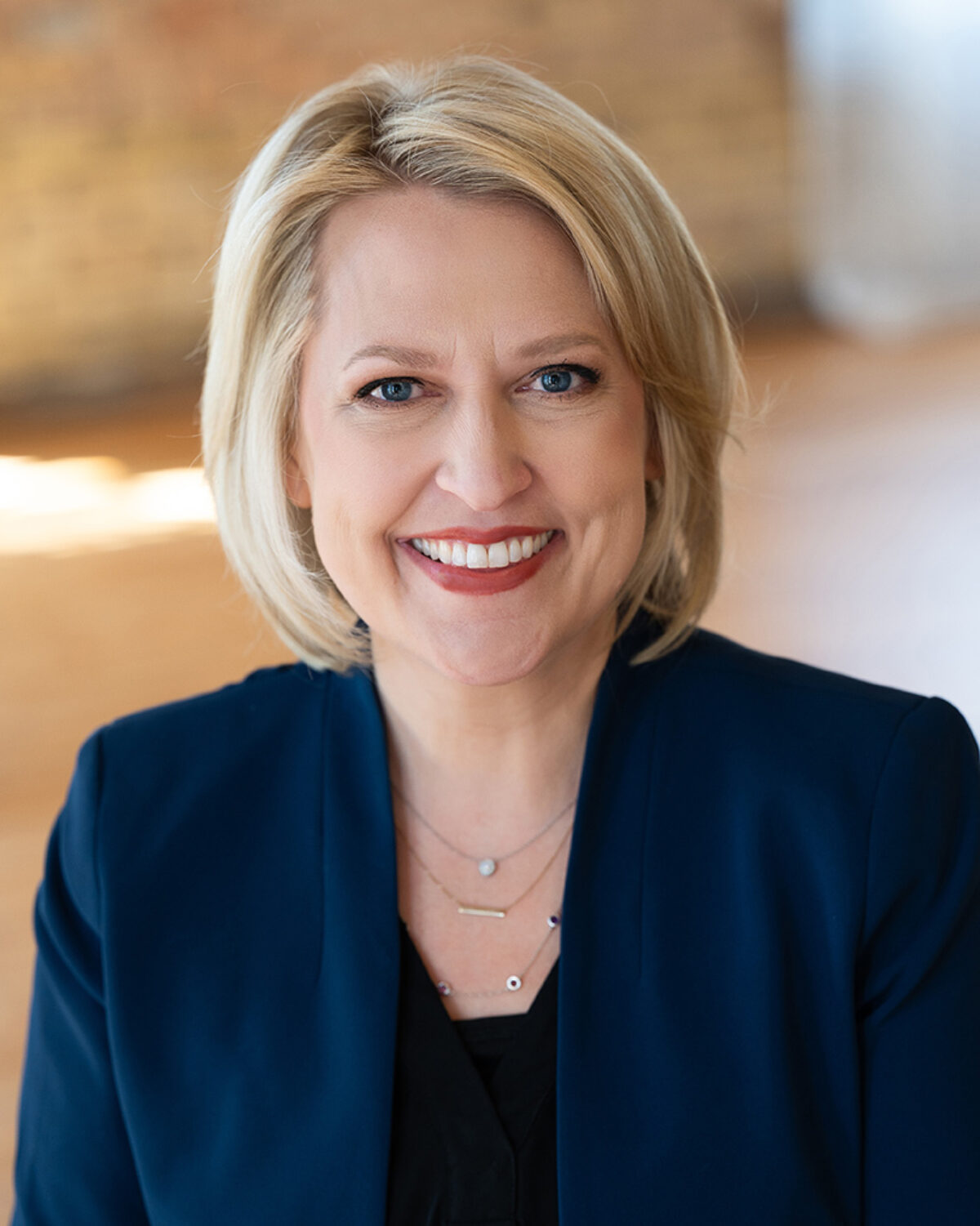 Christine Marvin headshot