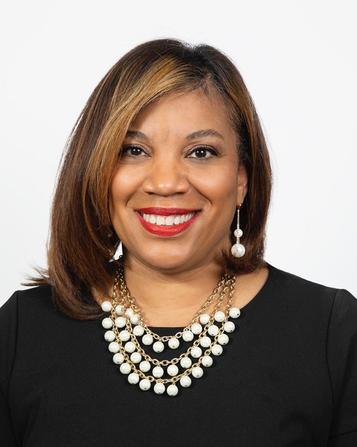 Chanda Smith Baker headshot